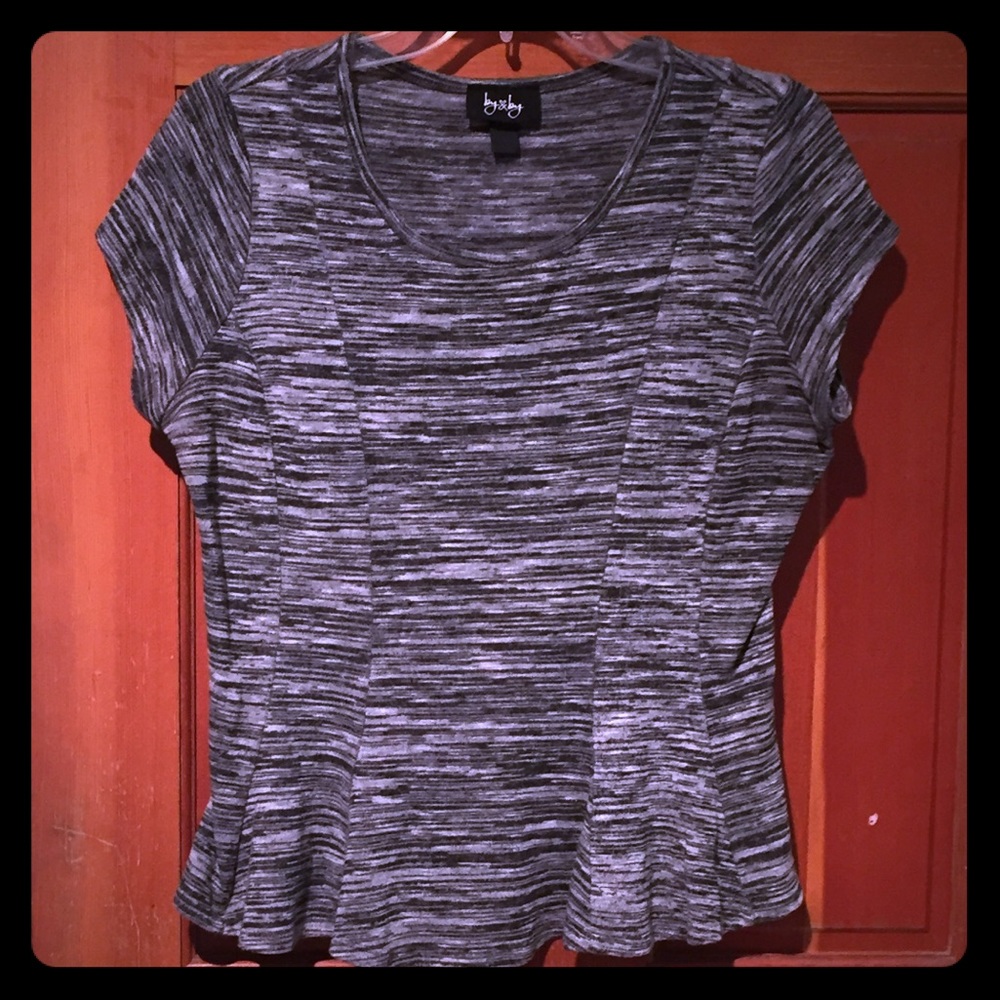 👚❤️ Very pretty shirt👚❤️